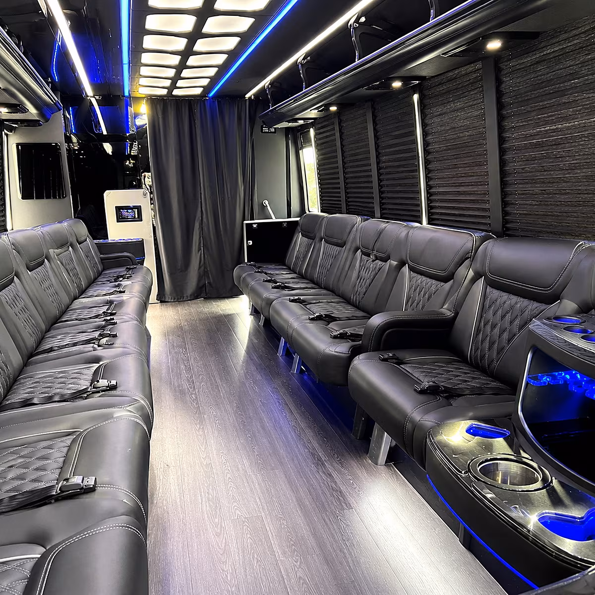 aurora prom party buses with the amenities your group wants