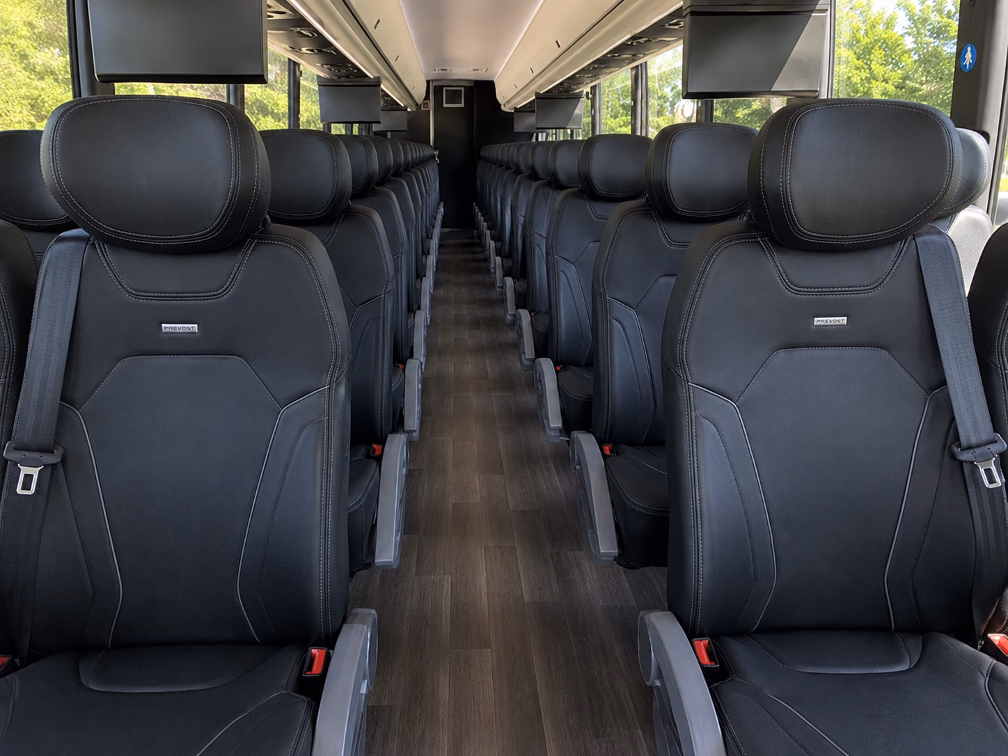 how the distance and duration of your trip affect charter bus rates in aurora colorado